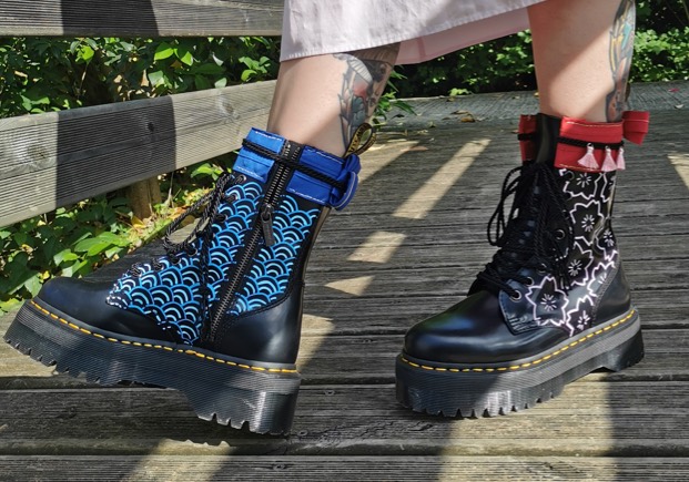 dr martens with black roses